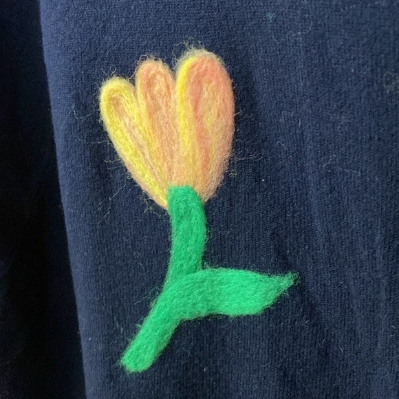 Aaeda Blue Floral Cardigan Sweater Medium - Picture 3 of 6